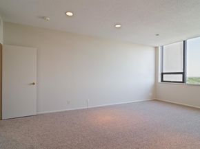 6335 W Northwest Highway  913, Dallas Texas 75225