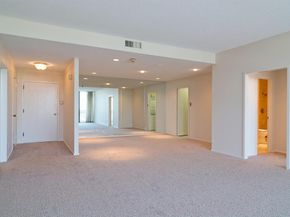 6335 W Northwest Highway  913, Dallas Texas 75225