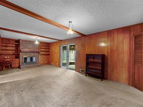 2102  Lansdowne Drive , Garland Texas 75040