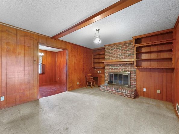 2102  Lansdowne Drive , Garland Texas 75040