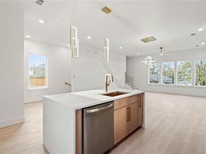 1902  Homeland Street , Dallas Texas 75212