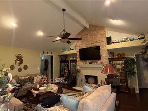 1226  Donegal Lane , Garland Texas 75044