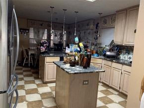 1226  Donegal Lane , Garland Texas 75044