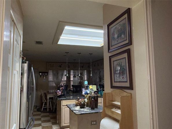 1226  Donegal Lane , Garland Texas 75044