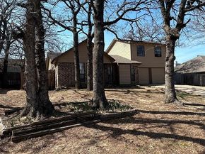 721  Timberoaks Drive , Azle Texas 76020