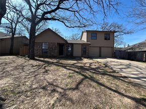 721  Timberoaks Drive , Azle Texas 76020