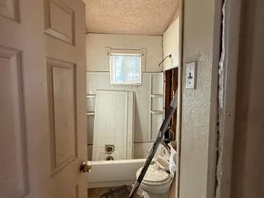 5122  Fitzhugh Avenue , Fort Worth Texas 76105