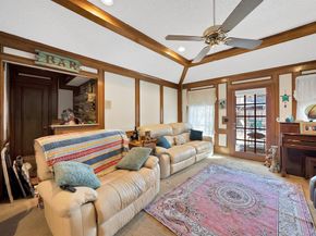 2144  Usa Drive , Plano Texas 75025