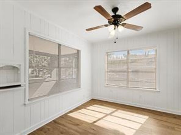 519  Sunnyside Avenue , Cockrell Hill Texas 75211