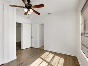 519  Sunnyside Avenue , Cockrell Hill Texas 75211