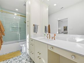 1901  Crockett Circle , Irving Texas 75038