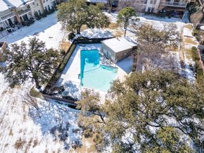 3616  Fore Circle , Farmers Branch Texas 75234