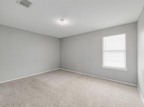 1092  Winding Creek , Cedar Hill Texas 75104