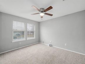 1092  Winding Creek , Cedar Hill Texas 75104