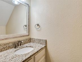 7640 W Greenway Boulevard  5K, Dallas Texas 75209