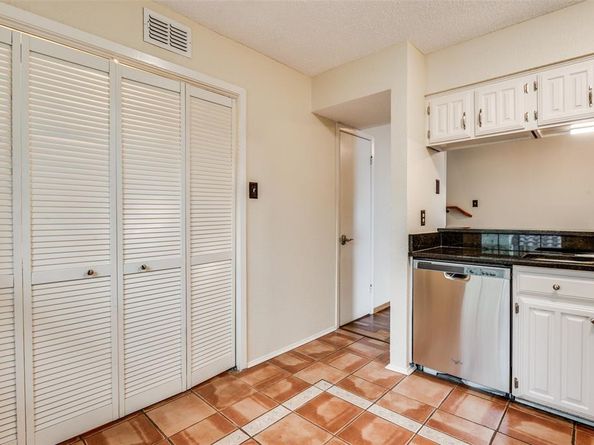 7640 W Greenway Boulevard  5K, Dallas Texas 75209