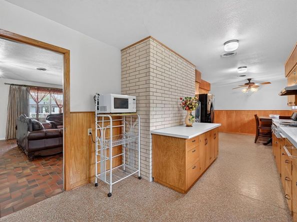 720  Alsue Street , Fort Worth Texas 76140