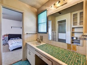 720  Alsue Street , Fort Worth Texas 76140