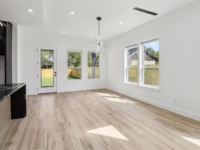 3513  Nomas Street , Dallas Texas 75212