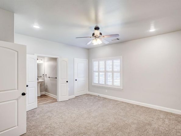 924  Via Barcelona  , Mesquite Texas 75150