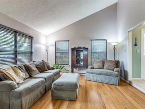 9714  Windsor Circle , Fort Worth Texas 76140