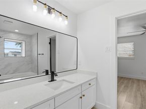 317  Cedar Creek Court , Fort Worth Texas 76103