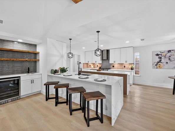 2313  Claridge Circle , Plano Texas 75075