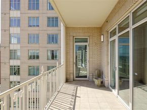 2525 N PEARL Street  1601A, Dallas Texas 75201