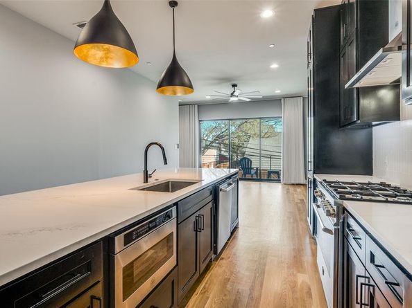 805  Pavillion Street  103, Dallas Texas 75204