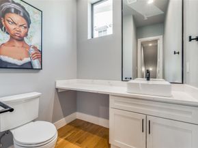 805  Pavillion Street  103, Dallas Texas 75204