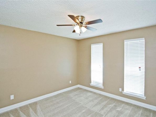 2509  Country Valley Road , Garland Texas 75041