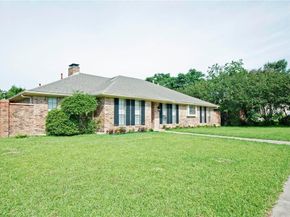 2509  Country Valley Road , Garland Texas 75041