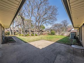 2415  Lakeview Circle , Arlington Texas 76013