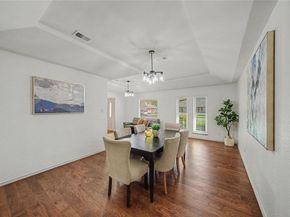 2415  Lakeview Circle , Arlington Texas 76013