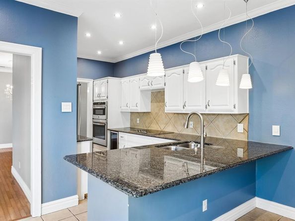 7055  Inwood Road , Dallas Texas 75209