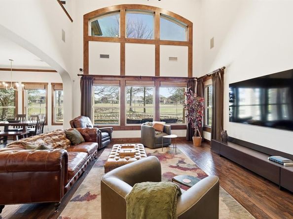 9741  Blanco Drive , Lantana Texas 76226