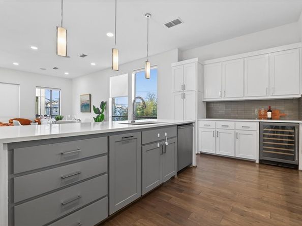 4905  Camdale Court , Dallas Texas 75206