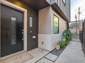 4905  Camdale Court , Dallas Texas 75206