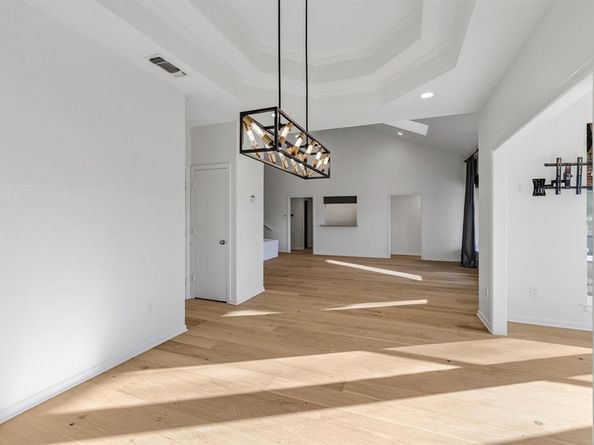 2636  Brookside Drive , Irving Texas 75063