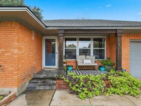 1209  Tanager Lane , Garland Texas 75042