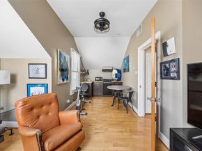 1011 N Clinton Avenue , Dallas Texas 75208