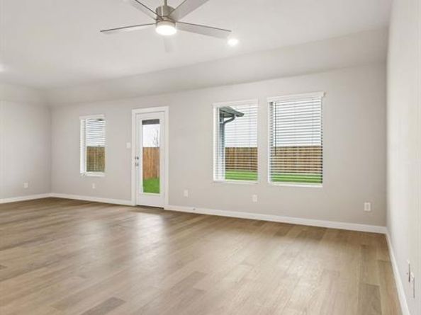 119  Fairlawn Drive , Princeton Texas 75071