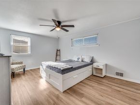 2924 W 11th Street , Irving Texas 75060