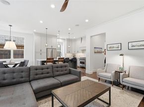 2252  Forest Hollow Park , Dallas Texas 75228