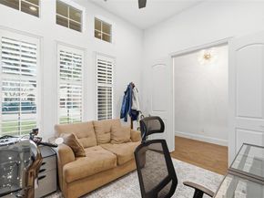 2252  Forest Hollow Park , Dallas Texas 75228