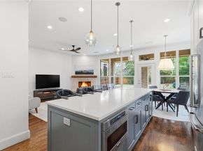 2252  Forest Hollow Park , Dallas Texas 75228