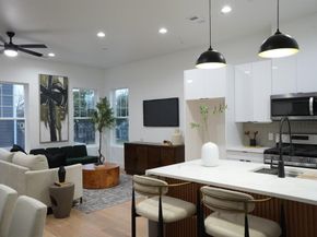 629 N Tyler Street , Dallas Texas 75208