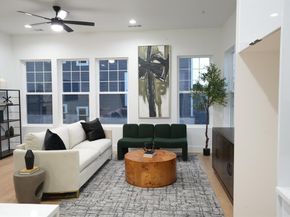 629 N Tyler Street , Dallas Texas 75208