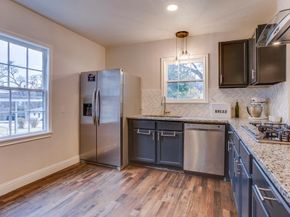 326  Vermont Avenue , Dallas Texas 75216
