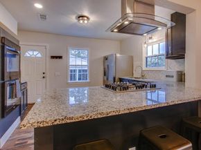 326  Vermont Avenue , Dallas Texas 75216
